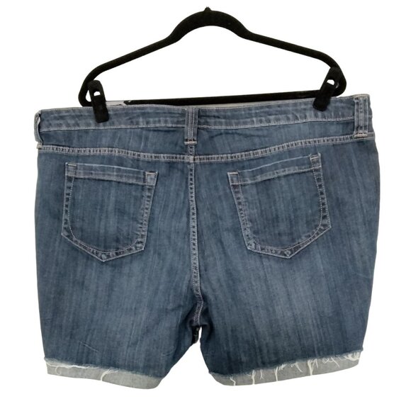 A New Approach Womens Distressed Denim Shorts Size 22W - Picture 4 of 5